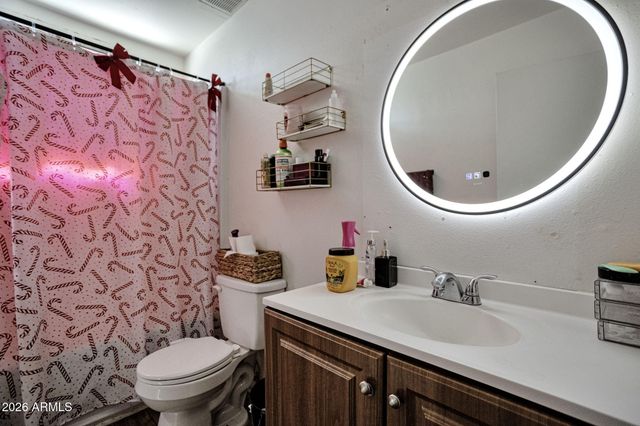 3925 W SAN JUAN Avenue, Phoenix, AZ 85019