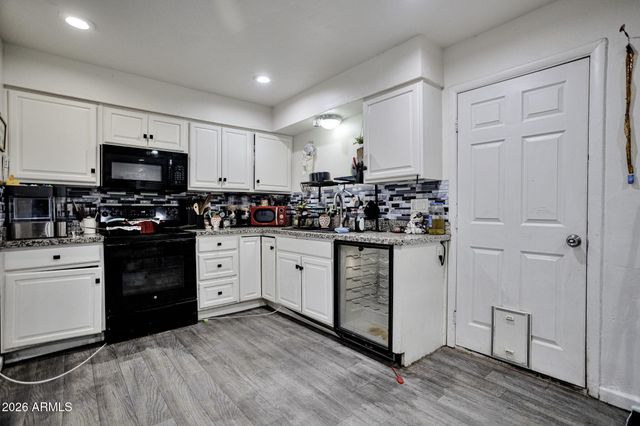 3925 W SAN JUAN Avenue, Phoenix, AZ 85019