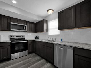 4984 Vanderbilt Drive, Columbus, OH 43213