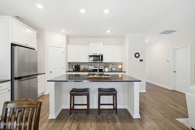 8818 Colbert Place Drive, Leland, NC 28451