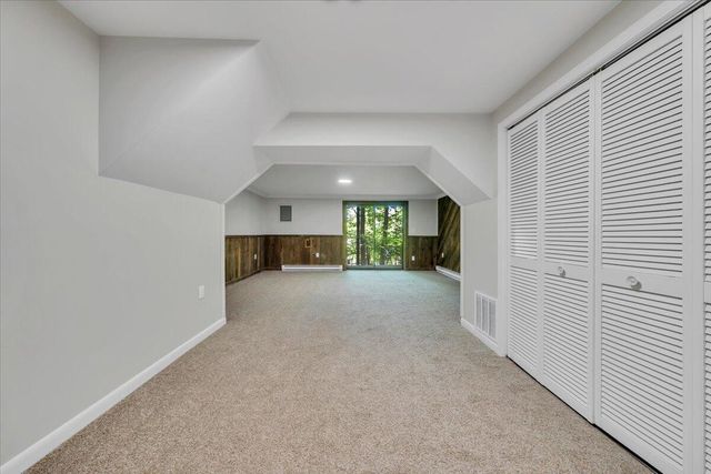 2952 Tree Swallow RD, Roanoke, VA 24018