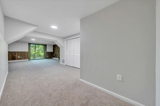 2952 Tree Swallow RD, Roanoke, VA 24018