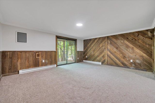 2952 Tree Swallow RD, Roanoke, VA 24018