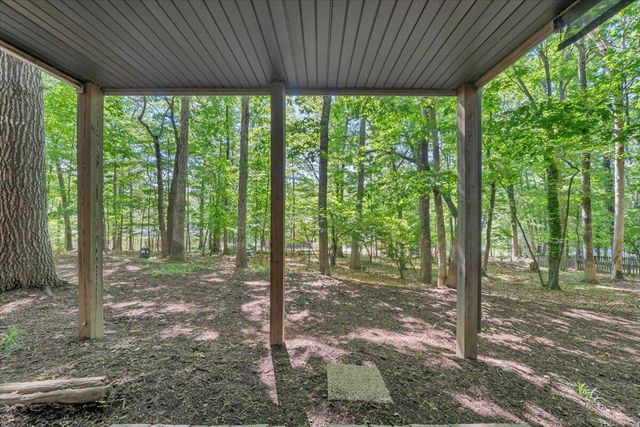 2952 Tree Swallow RD, Roanoke, VA 24018
