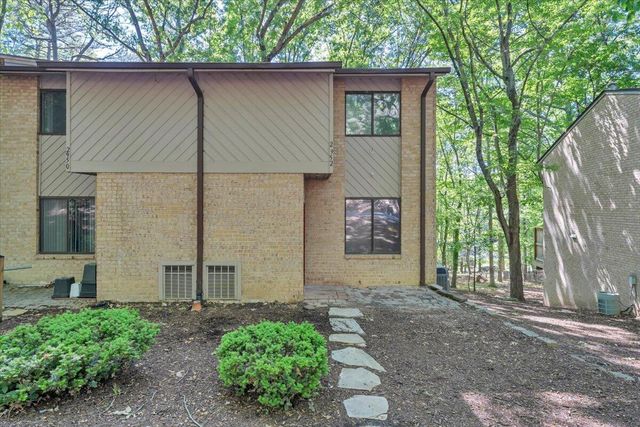 2952 Tree Swallow RD, Roanoke, VA 24018