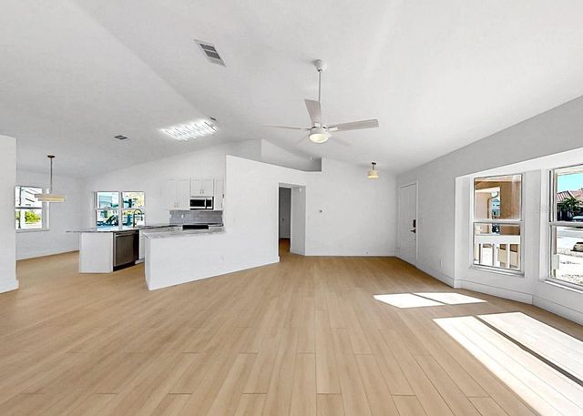 2212 WESTMINSTER MANOR LANE, Sun City Center, FL 33573