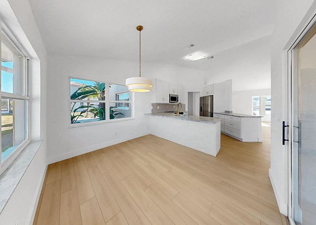 2212 WESTMINSTER MANOR LANE, Sun City Center, FL 33573