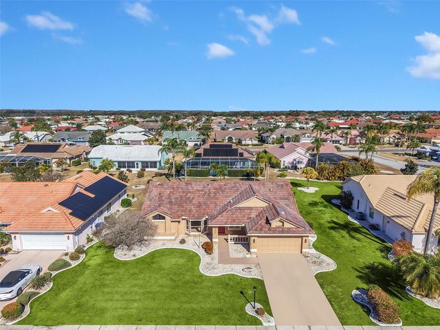 2212 WESTMINSTER MANOR LANE, Sun City Center, FL 33573