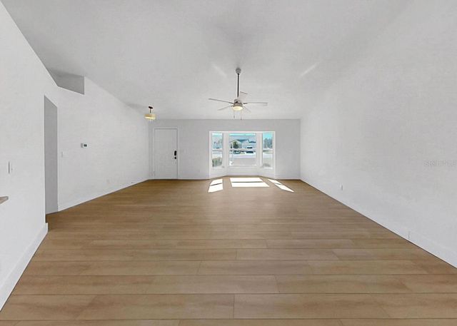 2212 WESTMINSTER MANOR LANE, Sun City Center, FL 33573