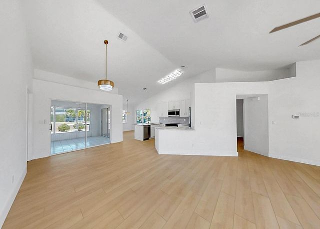 2212 WESTMINSTER MANOR LANE, Sun City Center, FL 33573