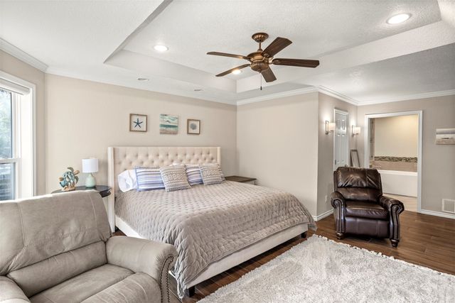 116 1st Oak Drive, Enchanted Oaks, TX 75156