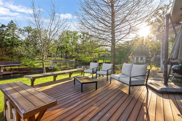 116 1st Oak Drive, Enchanted Oaks, TX 75156