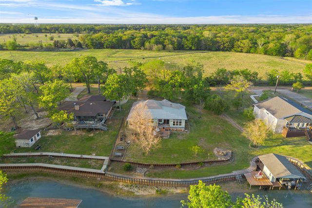 116 1st Oak Drive, Enchanted Oaks, TX 75156