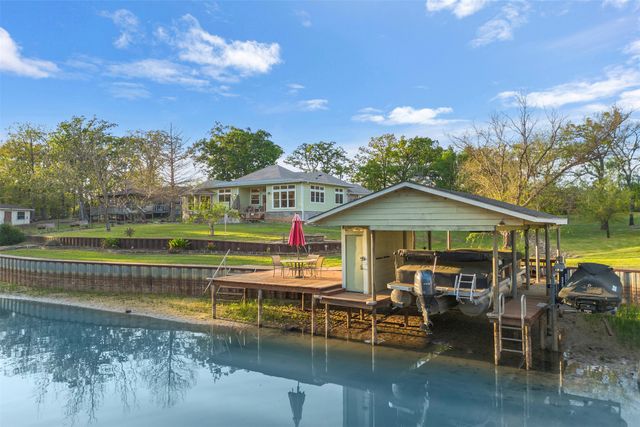 116 1st Oak Drive, Enchanted Oaks, TX 75156