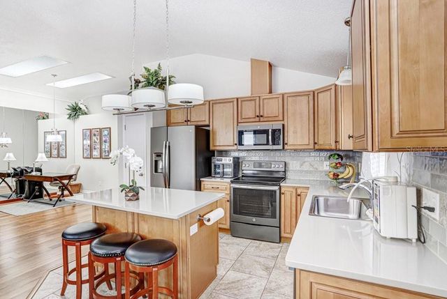 28912 BURKE MILL PLACE, Wesley Chapel, FL 33545