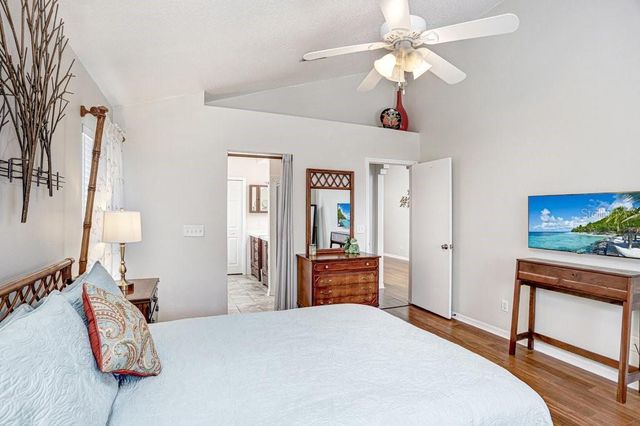 28912 BURKE MILL PLACE, Wesley Chapel, FL 33545