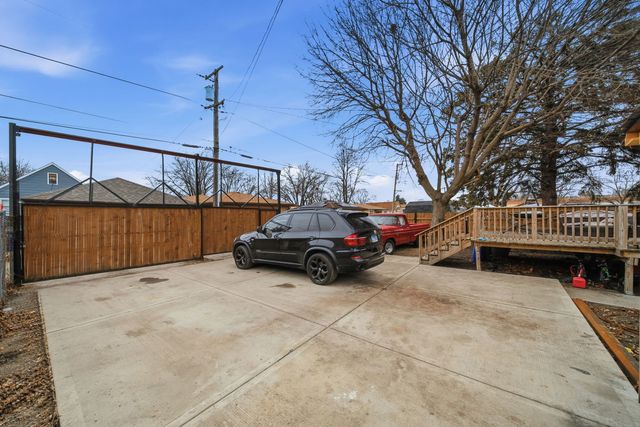 14504 S Mckinley Avenue, Posen, IL 60469