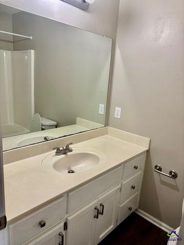 401 Windsor Court, Macon, GA 31216