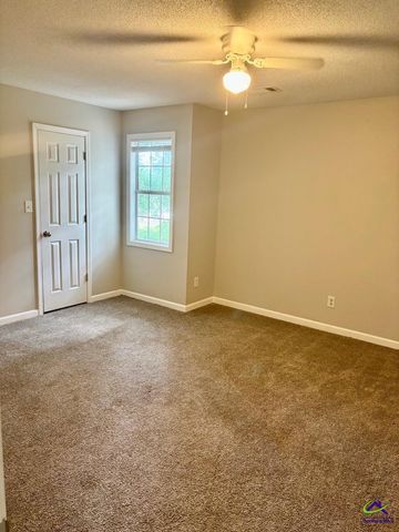 401 Windsor Court, Macon, GA 31216