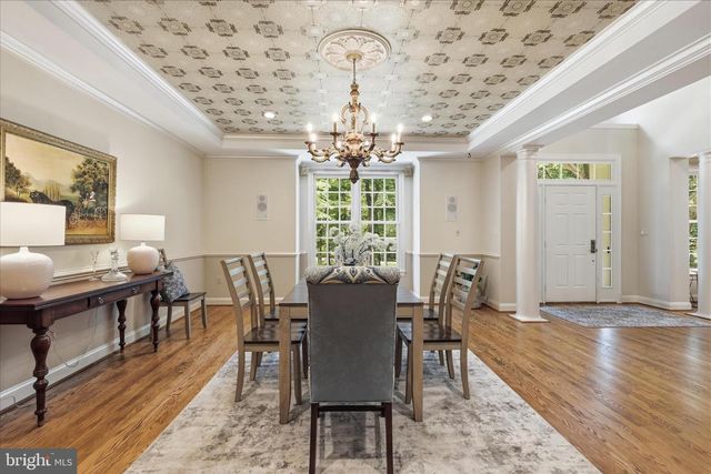 7211 TWELVE OAKS DR, Fairfax Station, VA 22039