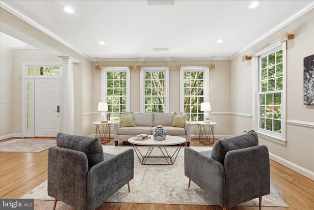 7211 TWELVE OAKS DR, Fairfax Station, VA 22039