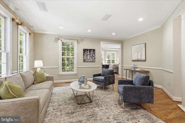 7211 TWELVE OAKS DR, Fairfax Station, VA 22039
