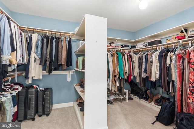 7211 TWELVE OAKS DR, Fairfax Station, VA 22039