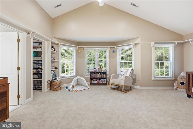 7211 TWELVE OAKS DR, Fairfax Station, VA 22039