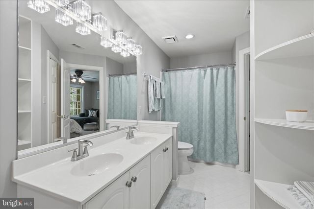 7211 TWELVE OAKS DR, Fairfax Station, VA 22039