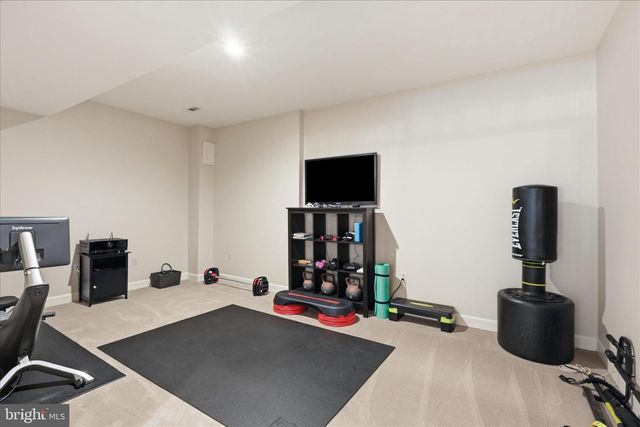 7211 TWELVE OAKS DR, Fairfax Station, VA 22039