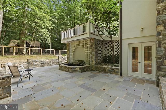 7211 TWELVE OAKS DR, Fairfax Station, VA 22039