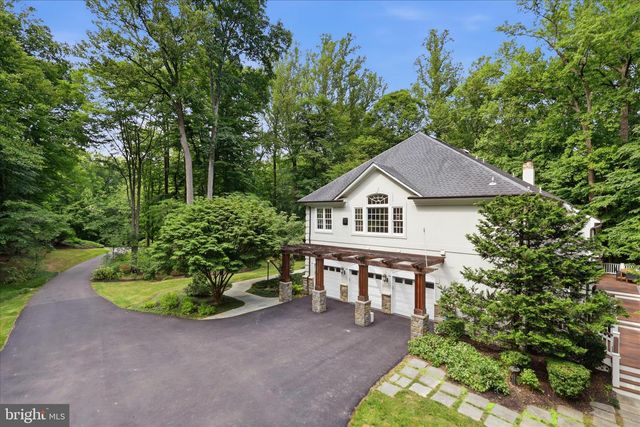 7211 TWELVE OAKS DR, Fairfax Station, VA 22039