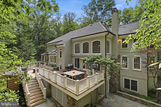 7211 TWELVE OAKS DR, Fairfax Station, VA 22039