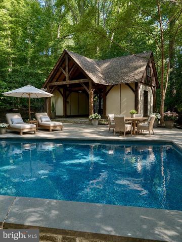 7211 TWELVE OAKS DR, Fairfax Station, VA 22039