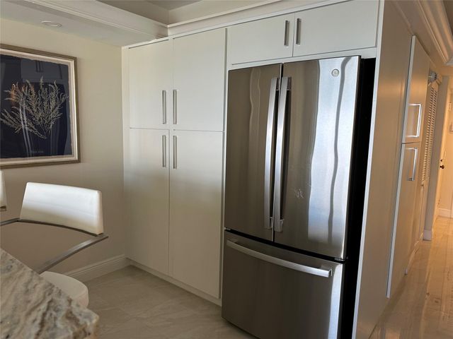 4900 N Ocean Blvd Apt 912, Lauderdale By The Sea, FL 33308