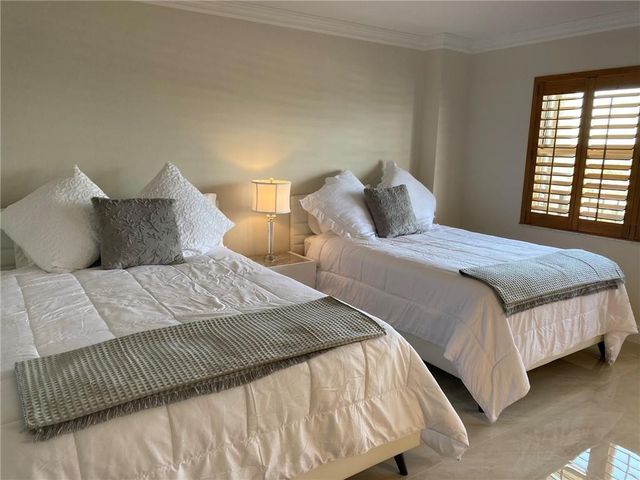 4900 N Ocean Blvd Apt 912, Lauderdale By The Sea, FL 33308