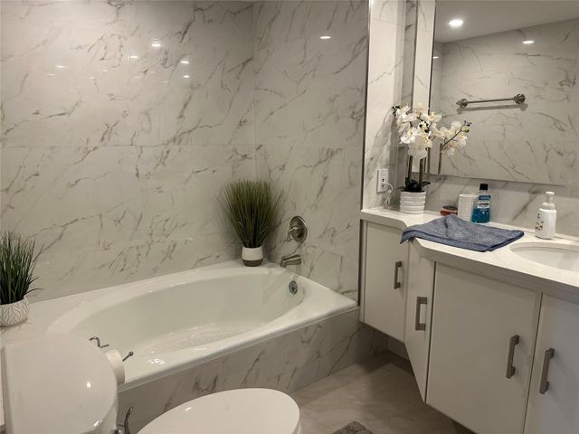 4900 N Ocean Blvd Apt 912, Lauderdale By The Sea, FL 33308