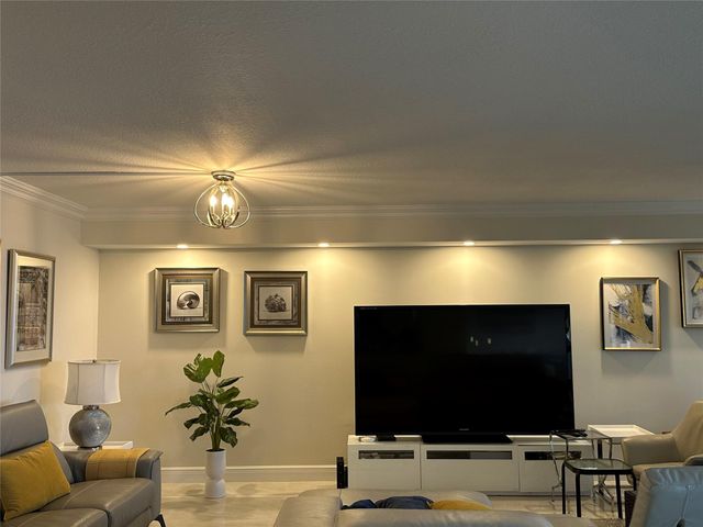 4900 N Ocean Blvd Apt 912, Lauderdale By The Sea, FL 33308