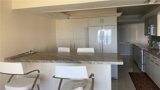 4900 N Ocean Blvd Apt 912, Lauderdale By The Sea, FL 33308