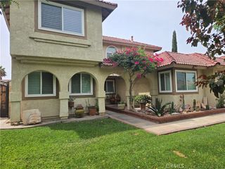 831 W El Molino, Bloomington, CA 92316