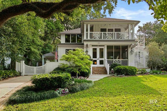 204 N Bayview Street, Fairhope, AL 36532