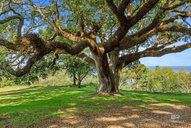 204 N Bayview Street, Fairhope, AL 36532