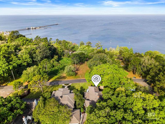 204 N Bayview Street, Fairhope, AL 36532