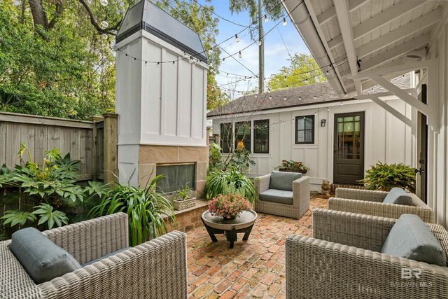 204 N Bayview Street, Fairhope, AL 36532