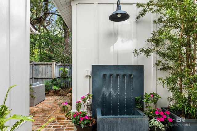 204 N Bayview Street, Fairhope, AL 36532