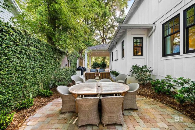 204 N Bayview Street, Fairhope, AL 36532