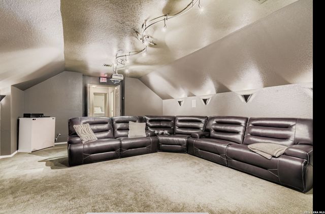 34 Sable, San Antonio, TX 78258