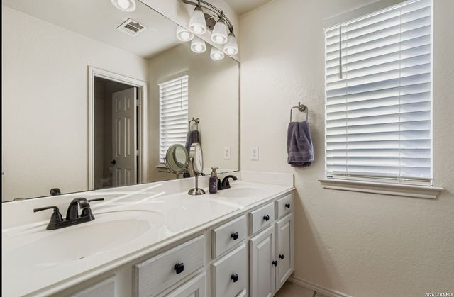 34 Sable, San Antonio, TX 78258