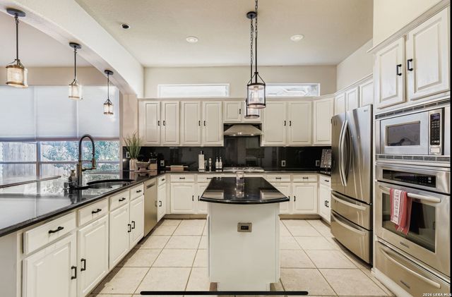34 Sable, San Antonio, TX 78258