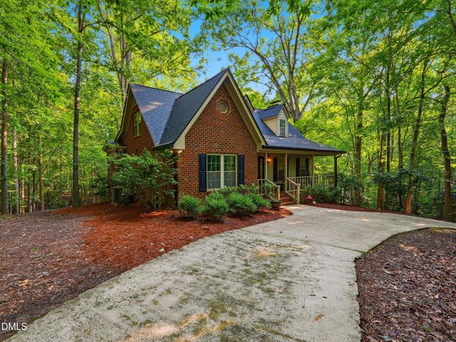 2001 Dove Lane, Clayton, NC 27527